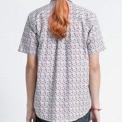 Alternative view of Mr.434 เสื้อเชิ้ตผู้ชายแขนสั้น ลาย Tetris สีแดงเทาพื้นขาว