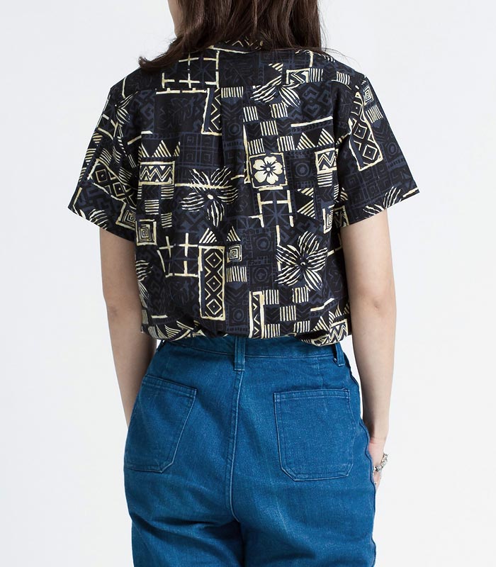 Mr.468 เสื้อเชิ้ตผู้หญิงแขนสั้น ลายดอก Abstract สีดำเหลือง - Image 4