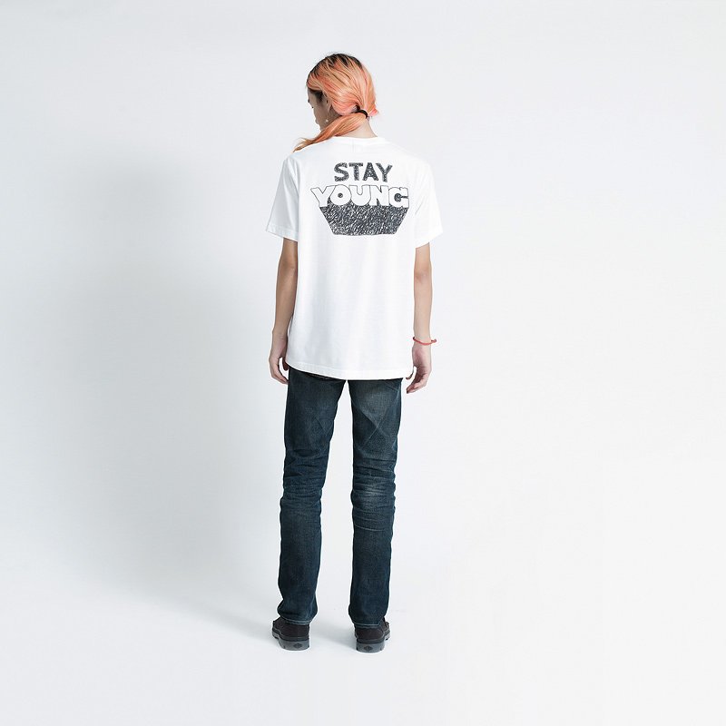 Ts.005 เสื้อยืดผู้ชายแขนสั้น ลาย Stay Young - Image 5