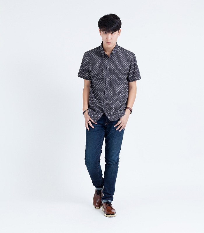 Mr.474 เสื้อเชิ้ตผู้ชายแขนสั้น ลายจุด Paisley สีดำ - Image 4