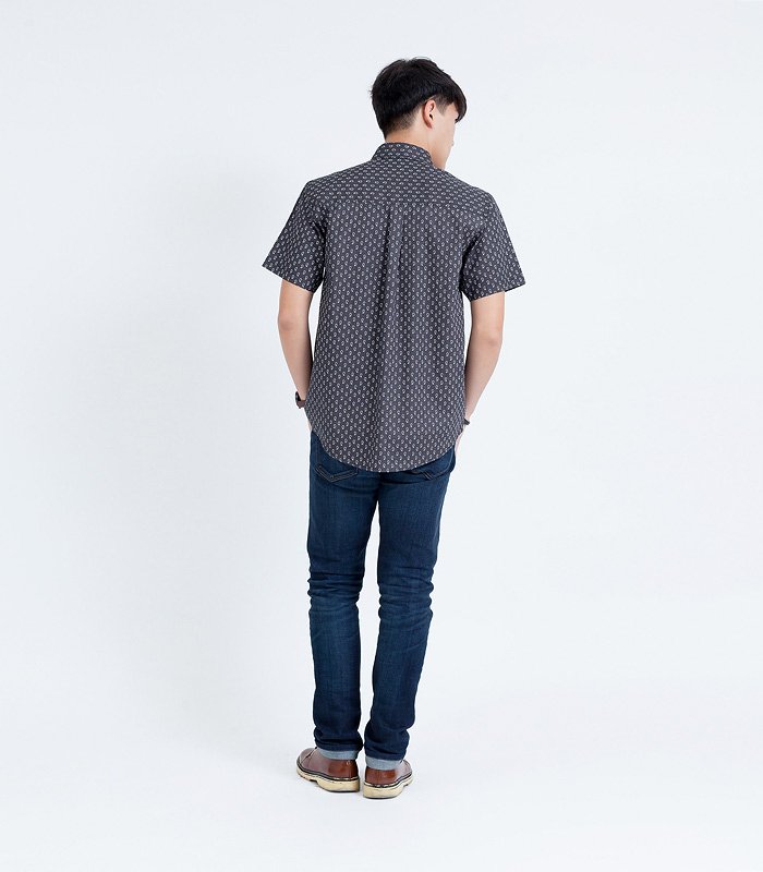Mr.474 เสื้อเชิ้ตผู้ชายแขนสั้น ลายจุด Paisley สีดำ - Image 5