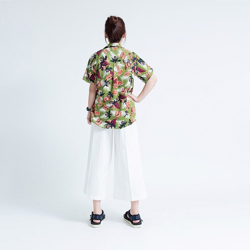 Mr.514 เสื้อเชิ้ตผู้หญิงแขนสั้น ลายดอก OLIVE FLORAL สีเขียว - Image 6