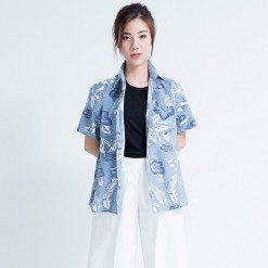 Alternative view of Mr.521 เสื้อเชิ้ตผู้หญิงแขนสั้น ลายดอก Hawaii Floral สีฟ้า