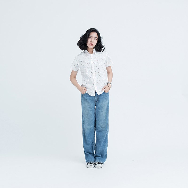 Mr.533 เสื้อเชิ้ตผู้หญิงแขนสั้น ลาย Sprinkles สีขาว - Image 4