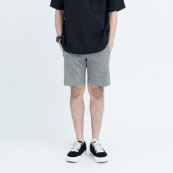 Sp.008 กางเกงขาสั้นผู้ชาย ผ้ายีนส์ริ้ว Workwear Stripe สียีนส์เทาอ่อน