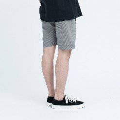 Alternative view of Sp.008 กางเกงขาสั้นผู้ชาย ผ้ายีนส์ริ้ว Workwear Stripe สียีนส์เทาอ่อน