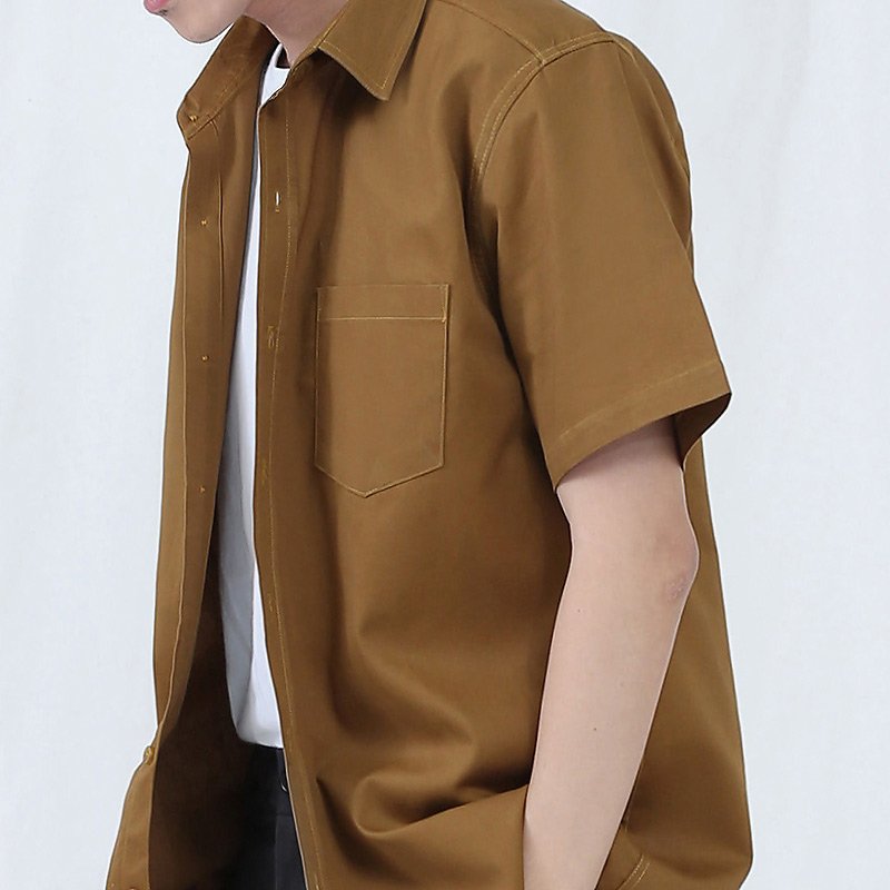Mr.626 เสื้อเชิ้ตผู้ชายแขนสั้น พื้นเรียบสี Khaki น้ำตาลเหลือง - Image 3