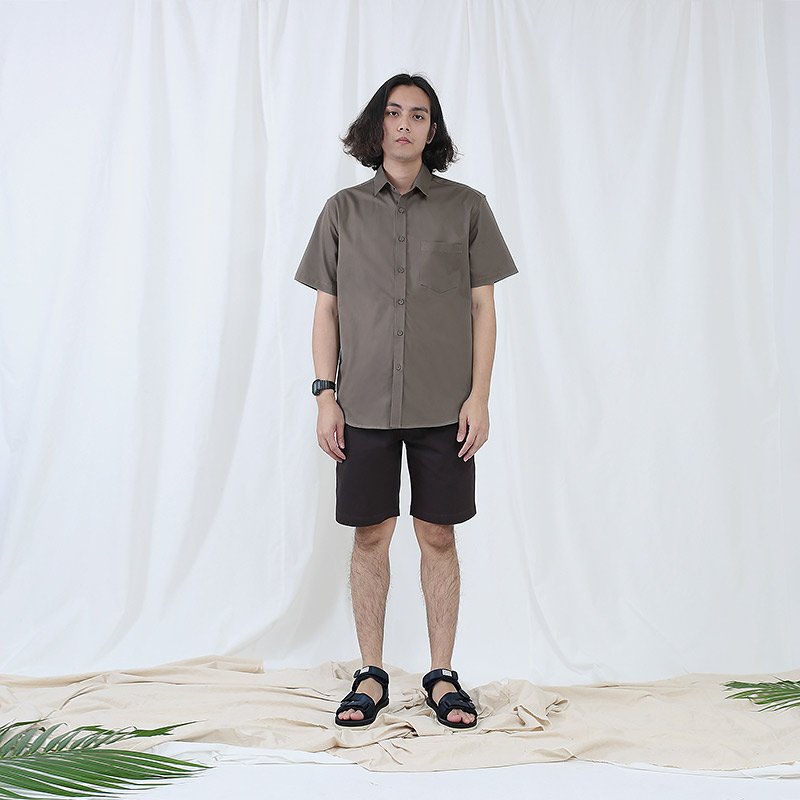 Sp.012 กางเกงขาสั้นผู้ชาย ผ้าชิโน สี Dark Brown น้ำตาลเข้ม - Image 4