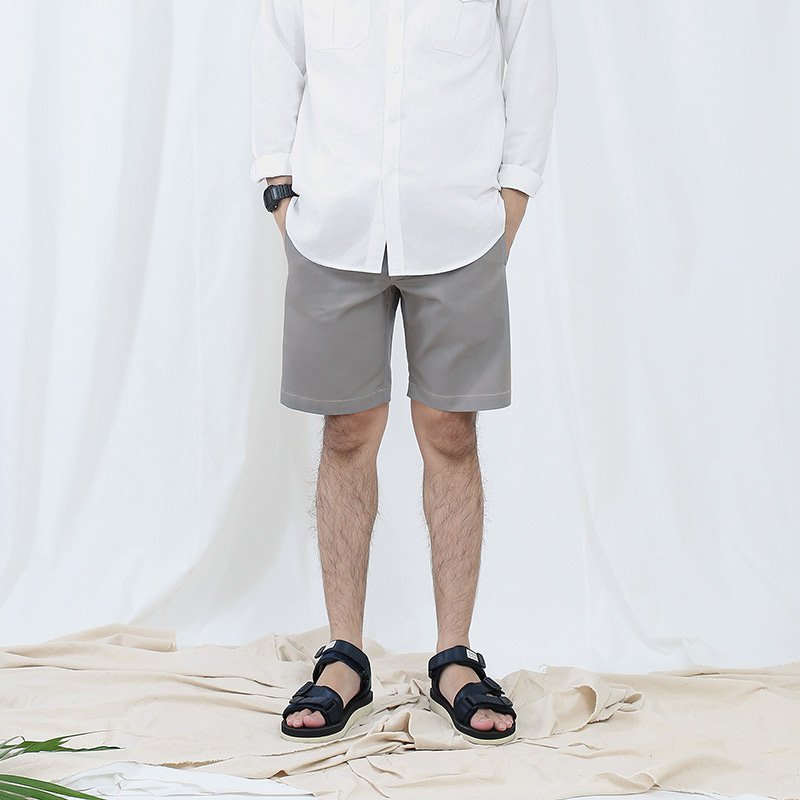 Sp.017 กางเกงขาสั้นผู้ชาย ผ้าชิโน สีเทาอ่อน Light Grey