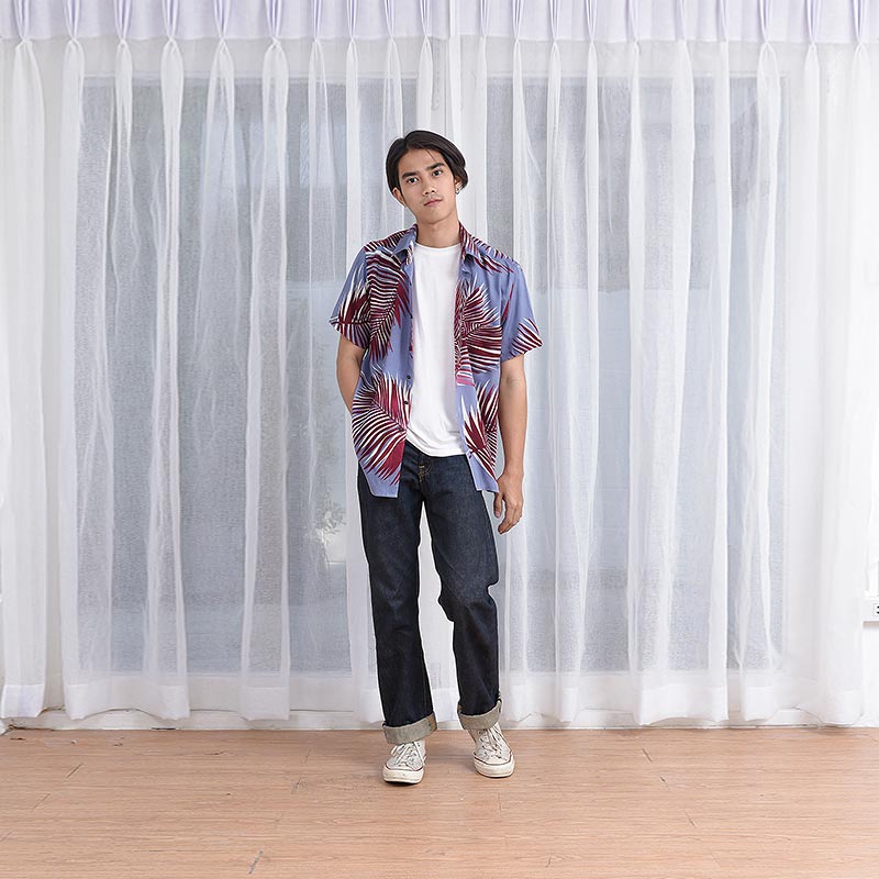Mr.696 เสื้อเชิ้ตผู้ชายแขนสั้น ลายฮาวาย Red Leaves สีแดงพื้นสีม่วง - Image 4