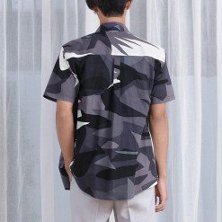 Alternative view of Mr.709 เสื้อเชิ้ตผู้ชายแขนสั้น ลาย Abstract Greyscale สีเทา