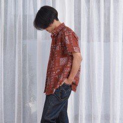 Mr.710 เสื้อเชิ้ตผู้ชายแขนสั้น ลาย Paisley Bandana สีแดง