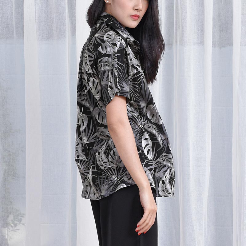 Mr.706 เสื้อเชิ้ตผู้หญิงแขนสั้น ลาย Black Leaves สีดำ - Image 3