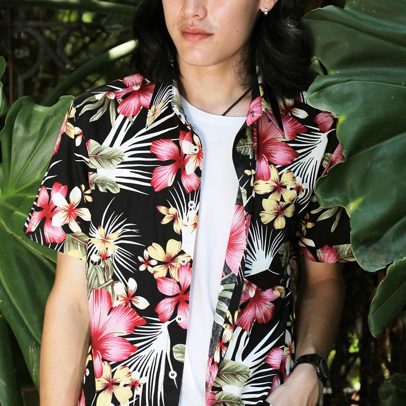 Mr.177 เสื้อเชิ้ตผู้ชายแขนสั้น ลายดอกญี่ปุ่นสีดำ - Image 2