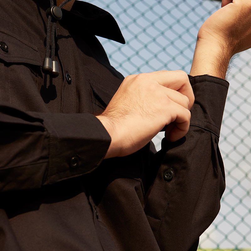 Mr.635 เสื้อเชิ้ตผู้ชายแขนยาว พื้นเรียบสี Super Black ดำ - Image 6