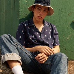 YMS-001 เสื้อเชิ้ตทรงฮาวายผู้ชาย Tiny Ship Shirt สีน้ำเงินเข้ม