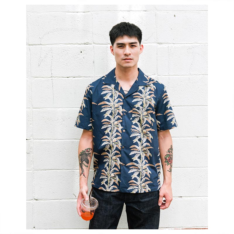 Mr.811 เสื้อเชิ้ตทรงฮาวายผู้ชาย ลาย Hawaii Shirt สีน้ำเงิน